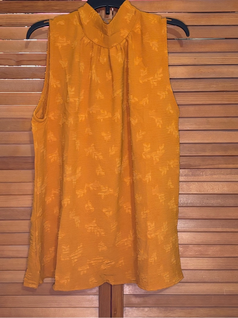 easel Textured Mock-Neck Sleeveless Camisole in Mustard